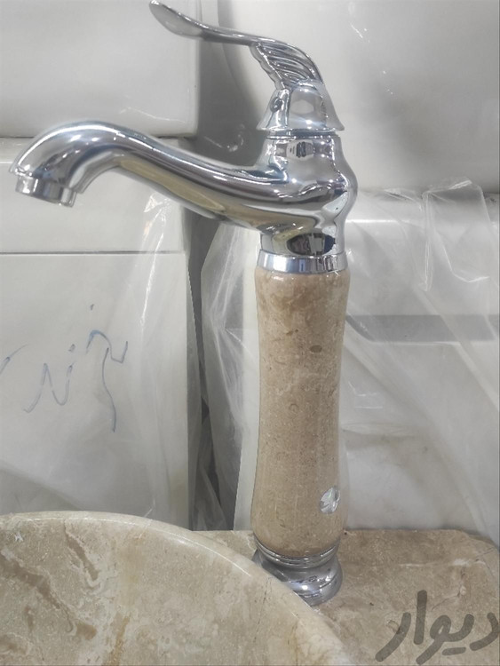 شیر آب روشویی پایه بلند سنگی